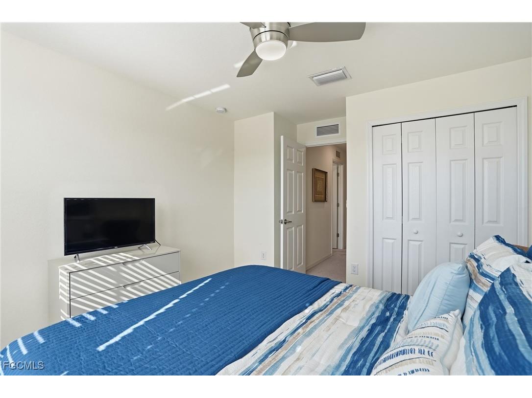 14036 Oviedo Place Fort Myers FL 33905 2025025162 image17