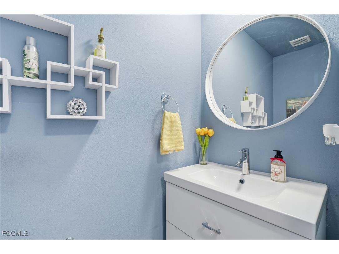 14036 Oviedo Place Fort Myers FL 33905 2025025162 image21