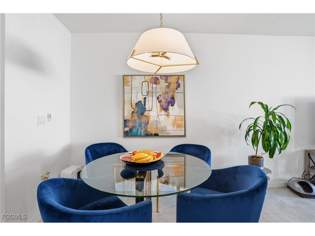 14036 Oviedo Place Fort Myers FL 33905 2025025162 image8