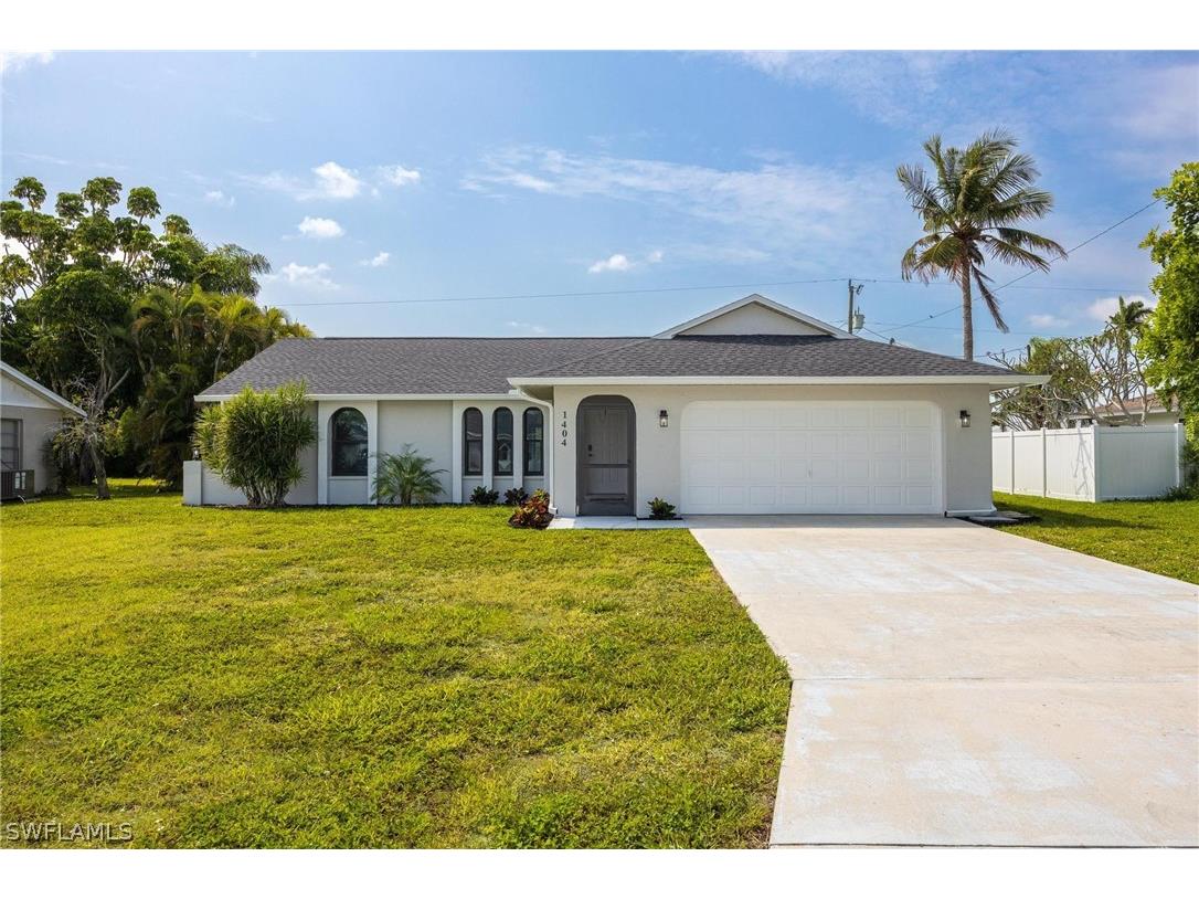 1404 SE 39th Terrace Cape Coral FL 33904 224027803 image1