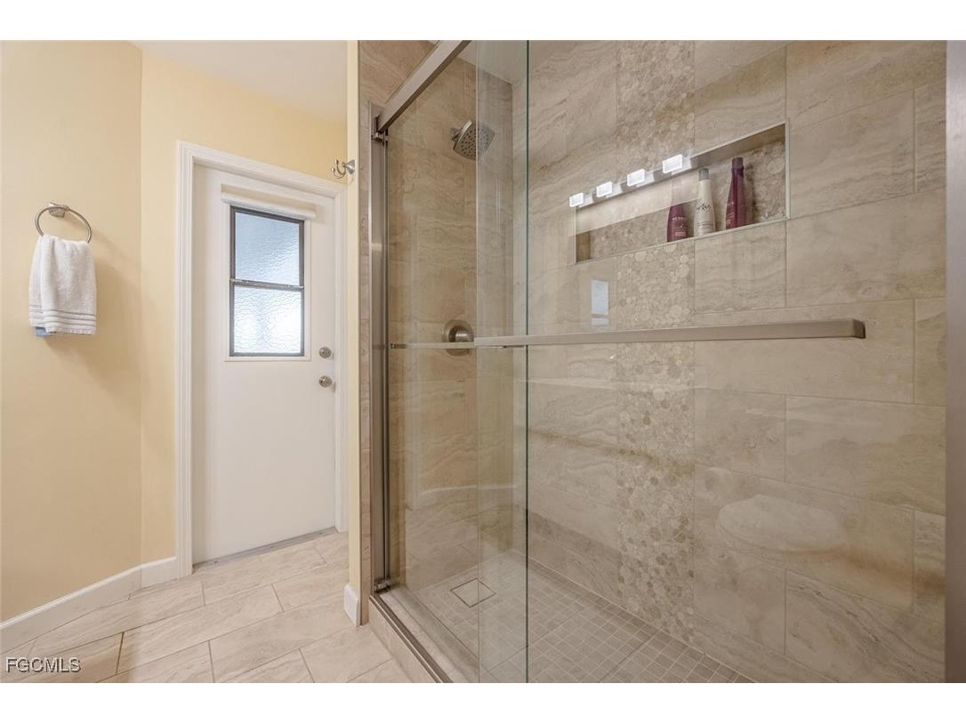 1404 SW 49th Terrace Cape Coral FL 33914 2025013193 image12