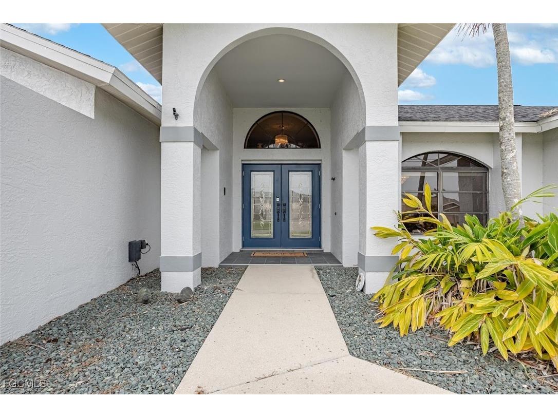 1404 SW 49th Terrace Cape Coral FL 33914 2025013193 image17