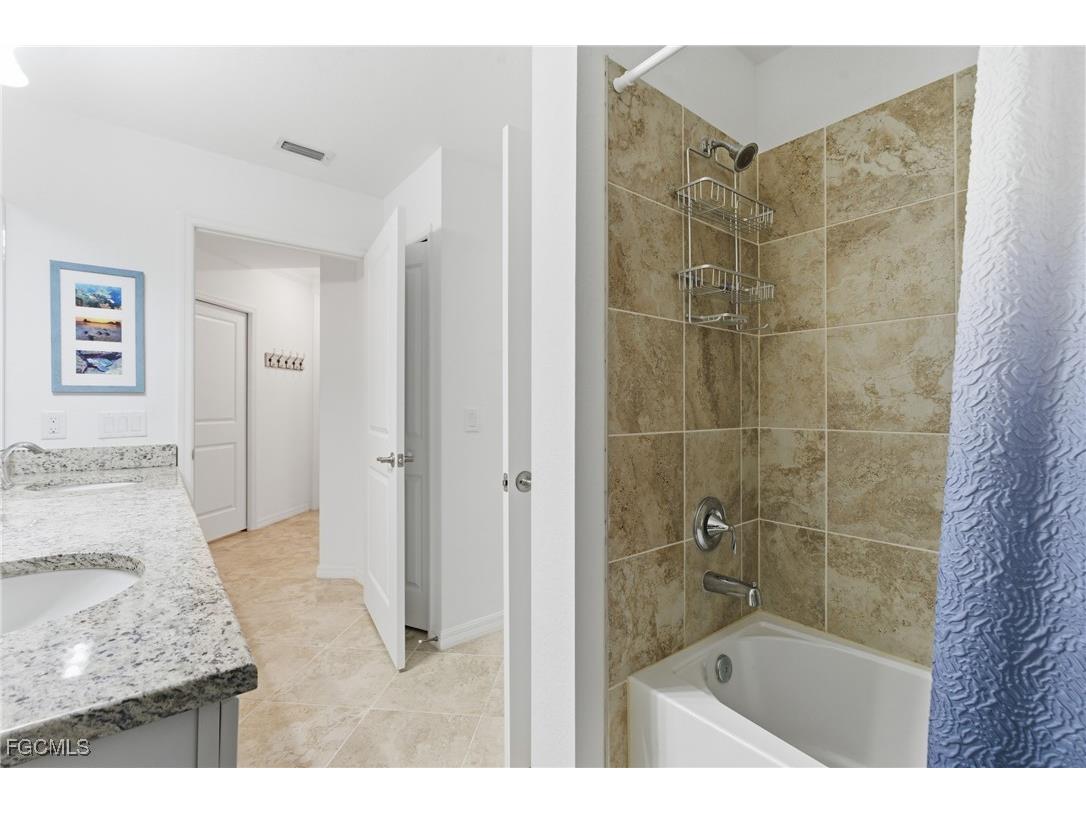 14041 Heritage Landing Boulevard #611 Punta Gorda FL 33955 2025025461 image18