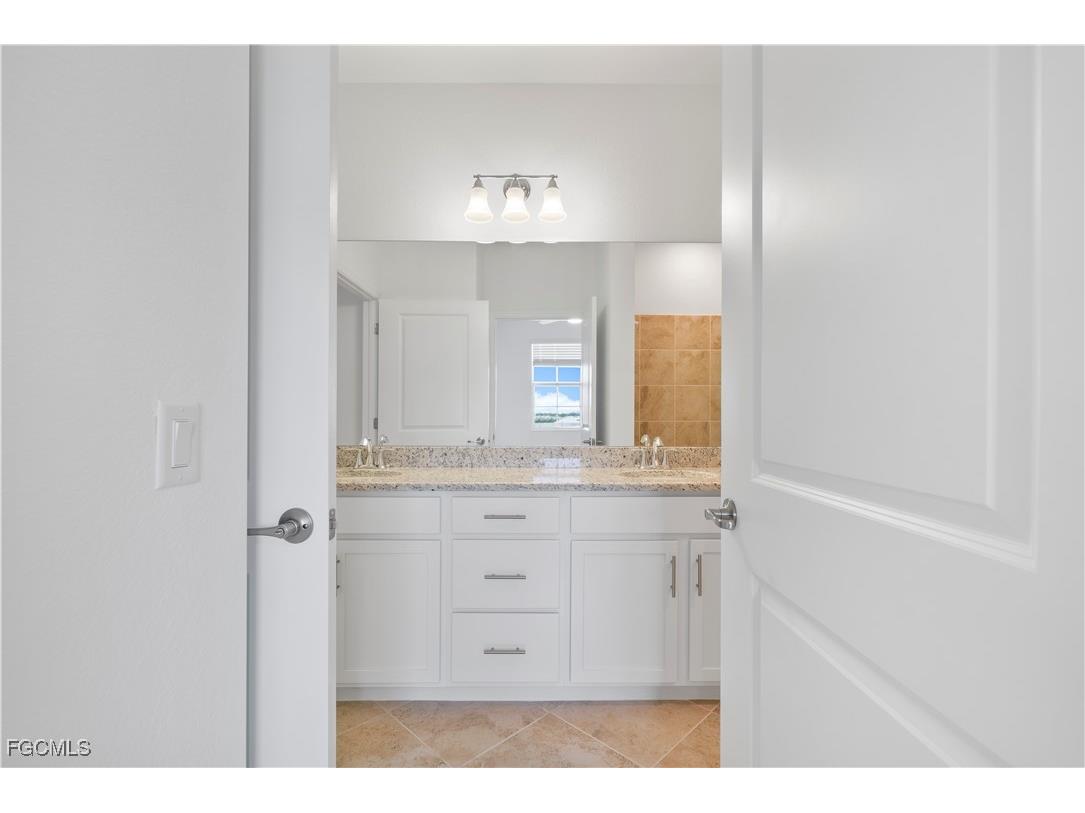 14041 Heritage Landing Boulevard #638 Punta Gorda FL 33955 2025022506 image11