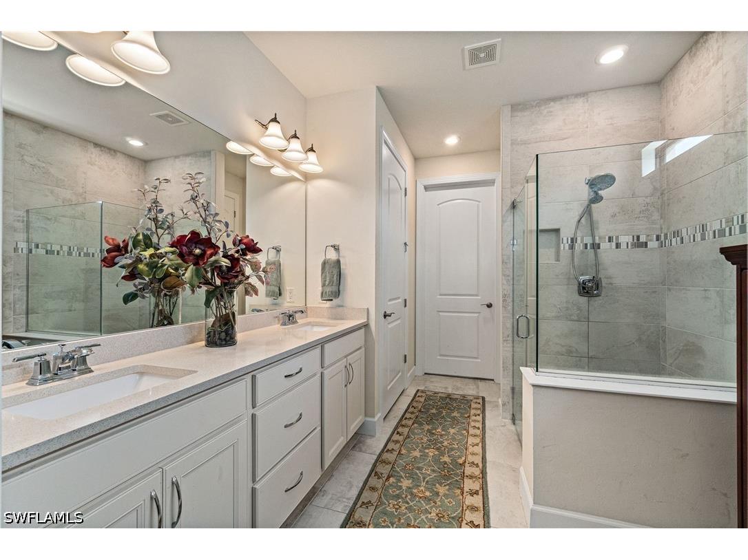 14045 Hawks Eye Court Estero FL 33928 226025690 image9