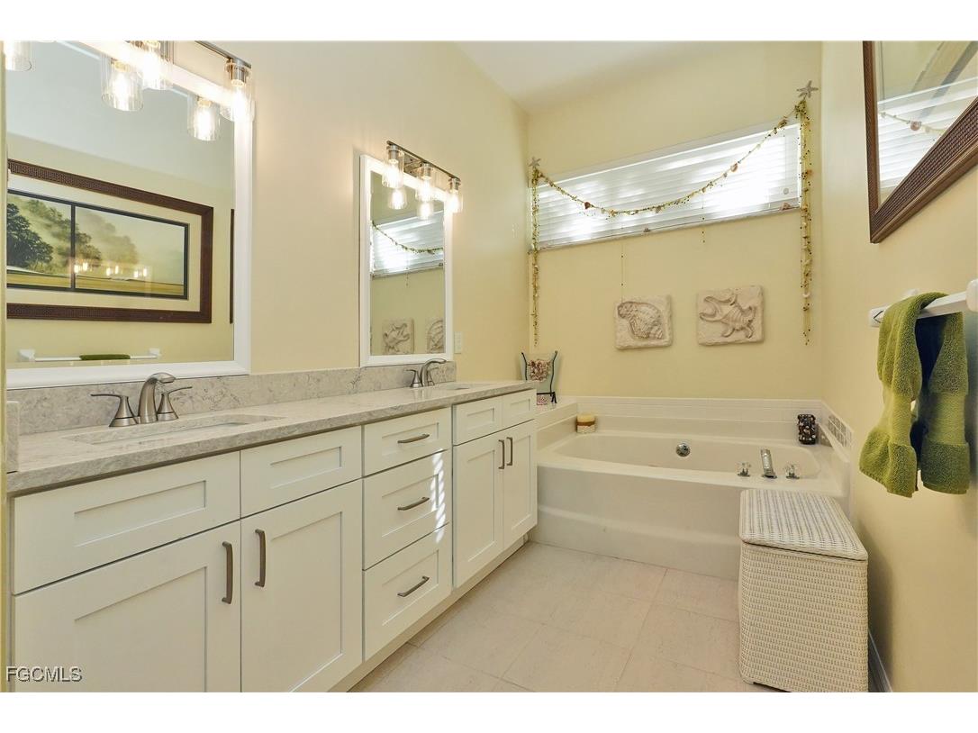 14049 Hickory Marsh Lane Fort Myers FL 33912 2025017701 image19