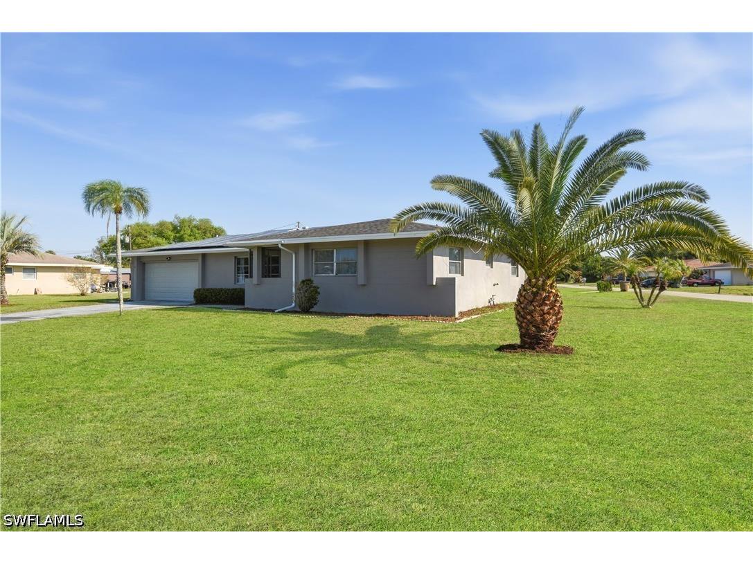 1405 Archer Street Lehigh Acres FL 33936 226013394 image2