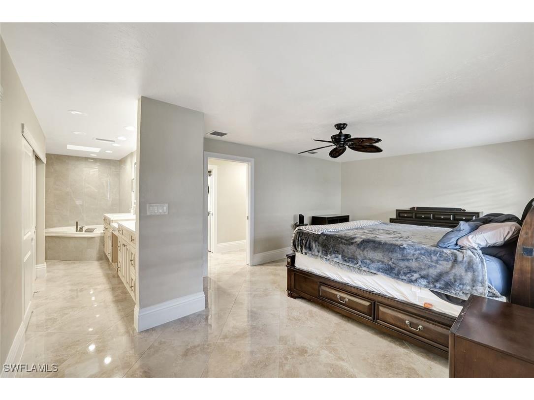 1405 Curlew Avenue #3 Naples FL 34102 225019016 image10
