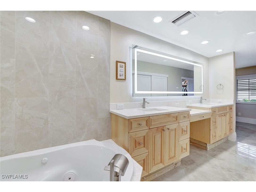 1405 Curlew Avenue #3 Naples FL 34102 225019016 image12