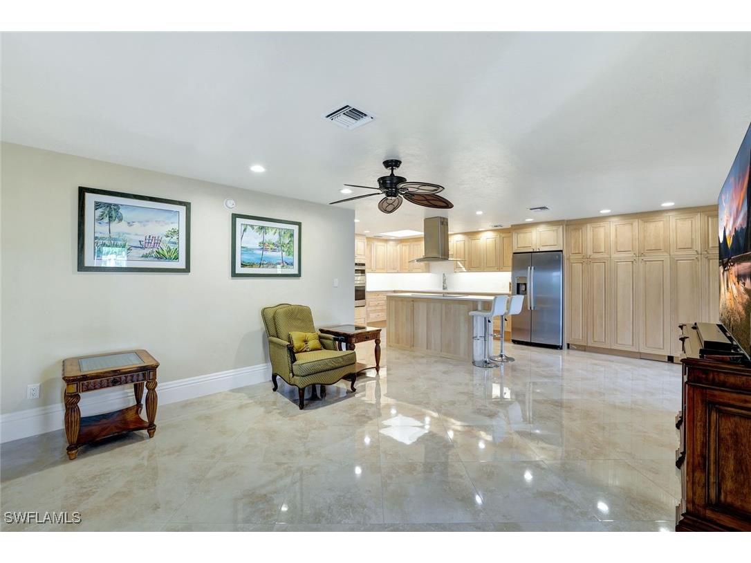 1405 Curlew Avenue #3 Naples FL 34102 225019016 image3