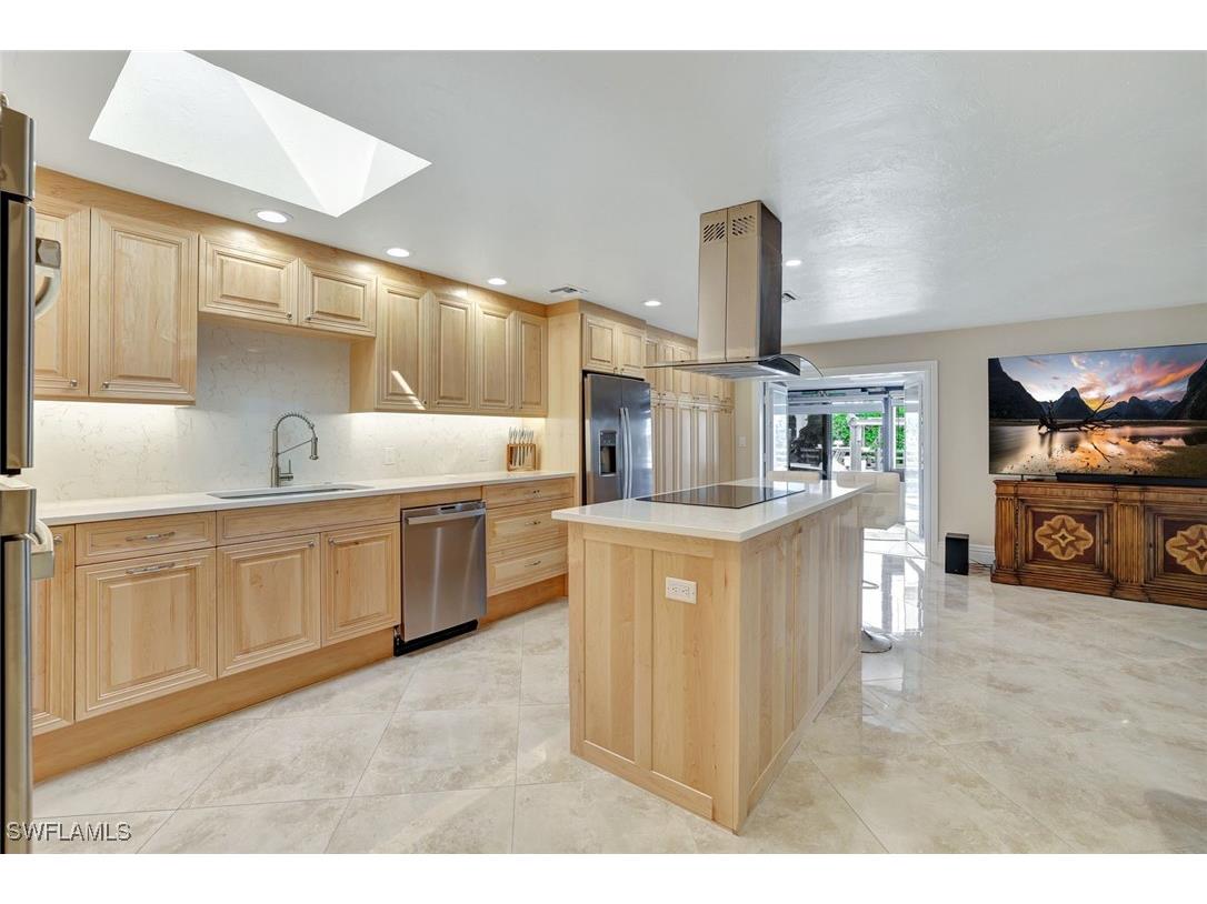 1405 Curlew Avenue #3 Naples FL 34102 225019016 image5