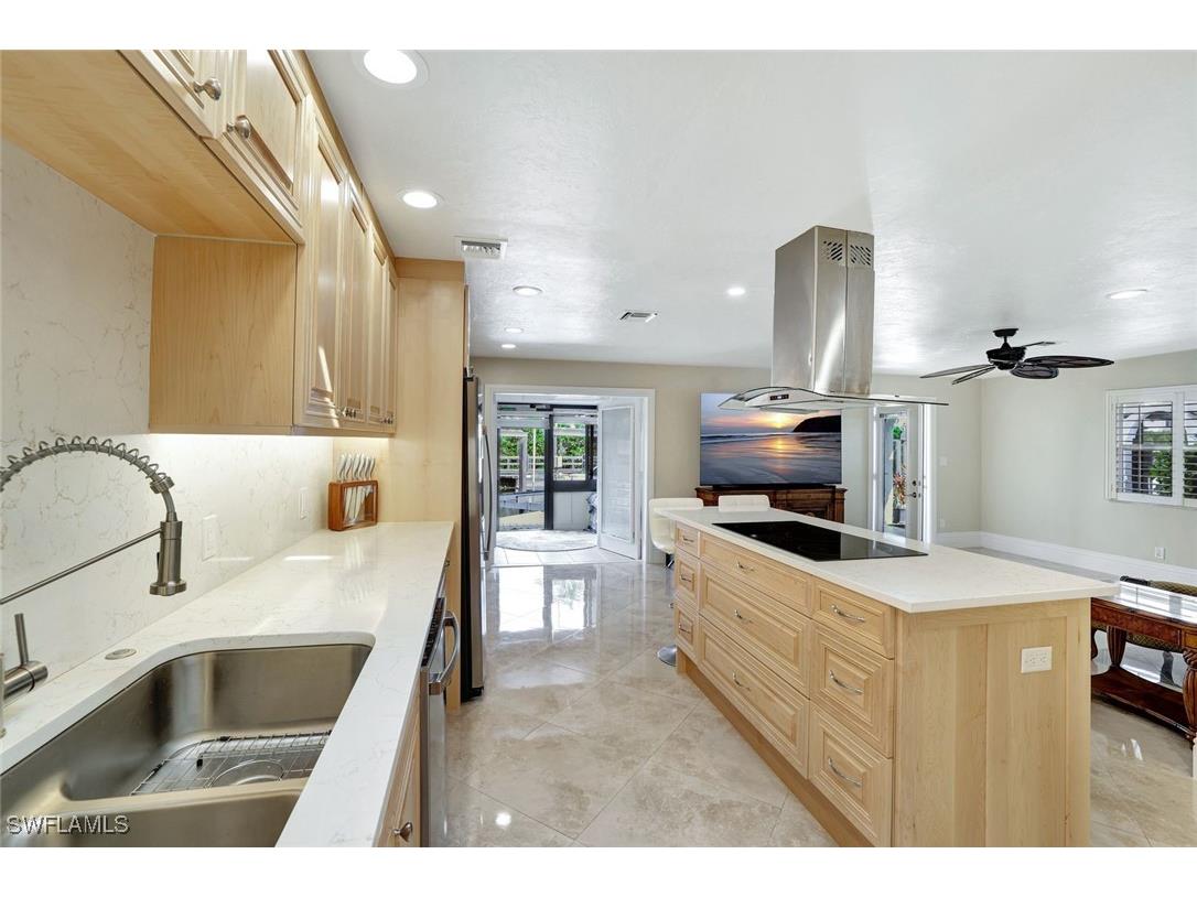 1405 Curlew Avenue #3 Naples FL 34102 225019016 image7