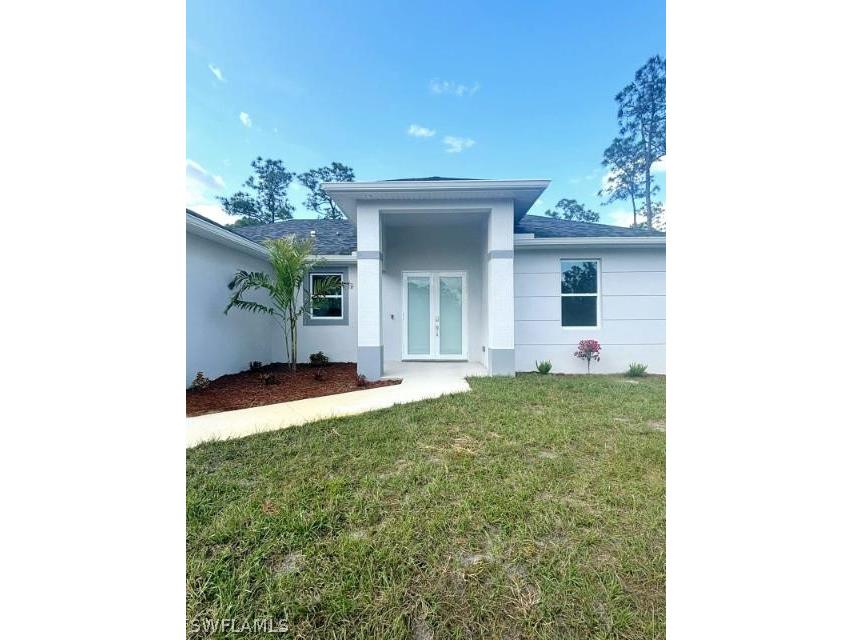 1405 E 10th Street Lehigh Acres FL 33972 224014430 image1