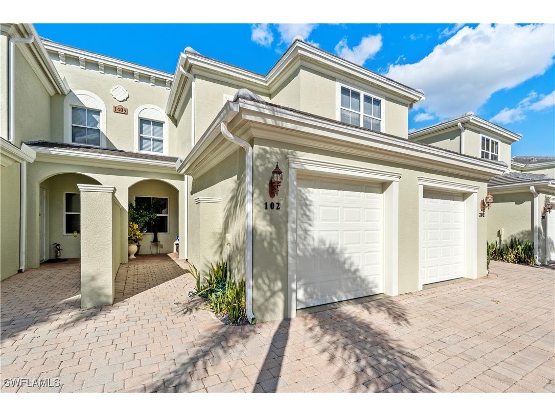 1405 Mariposa Circle #102 Naples FL 34105 226002205 image2