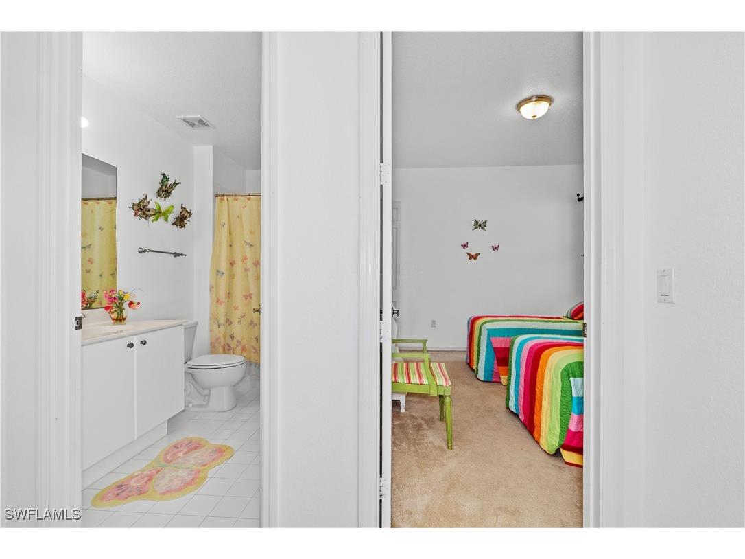 1405 Mariposa Circle #102 Naples FL 34105 226002205 image22