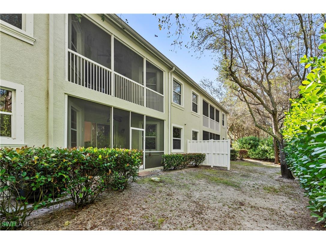 1405 Mariposa Circle #102 Naples FL 34105 226002205 image38