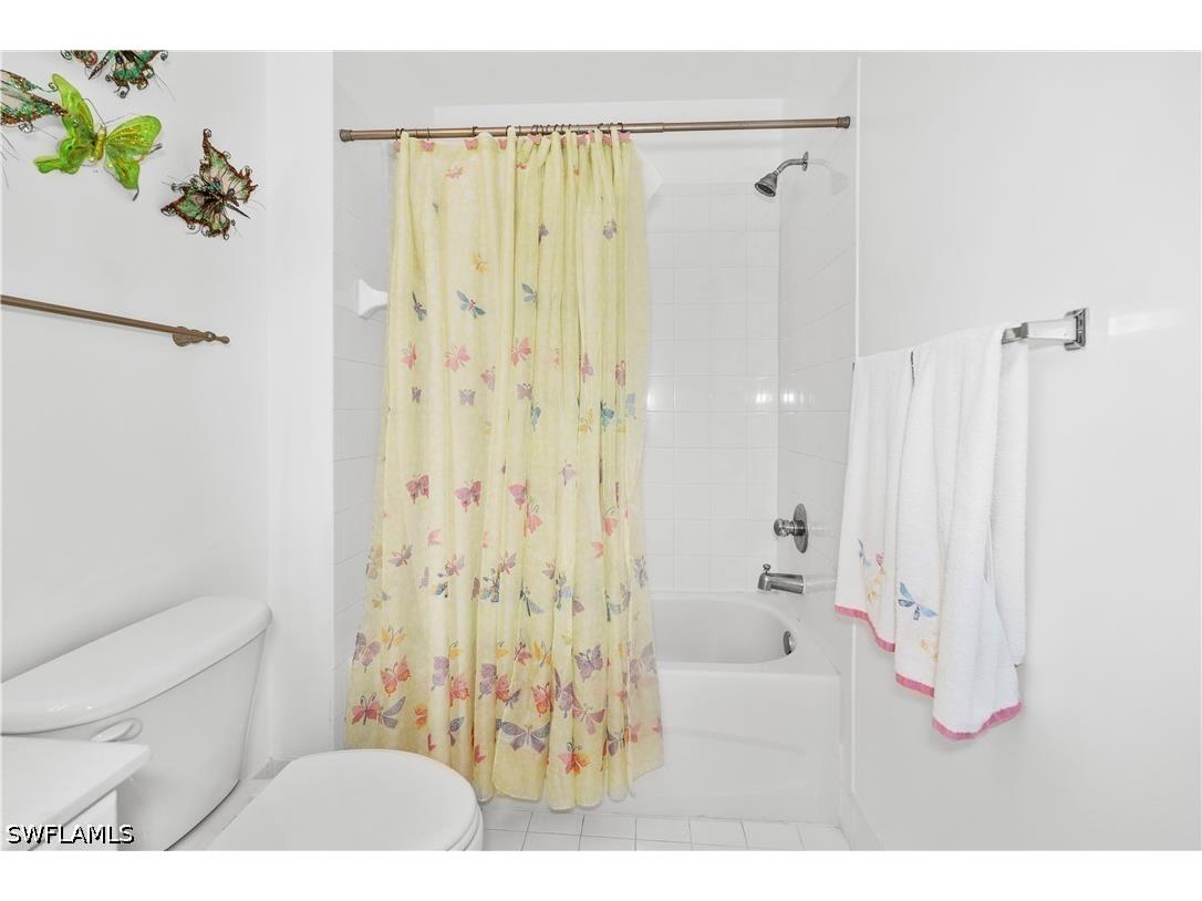 1405 Mariposa Circle #102 Naples FL 34105 226024075 image25