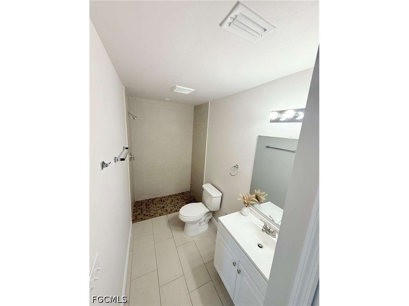 1405 Nelson Road N Cape Coral FL 33993 2026022836 image20