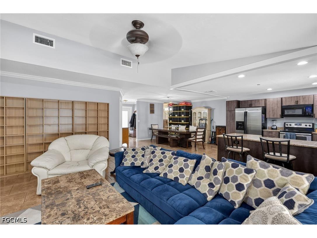 1405 SE 24th Street Cape Coral FL 33990 2026018773 image10