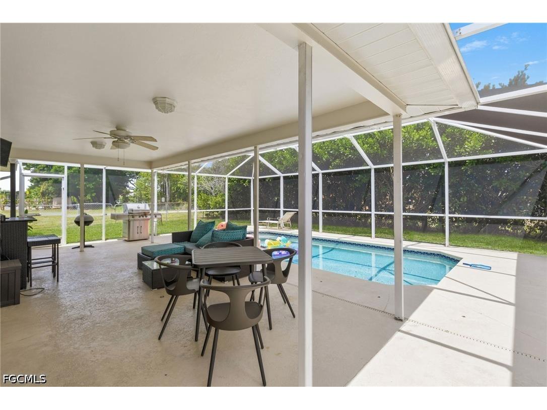 1405 SE 24th Street Cape Coral FL 33990 2026018773 image3