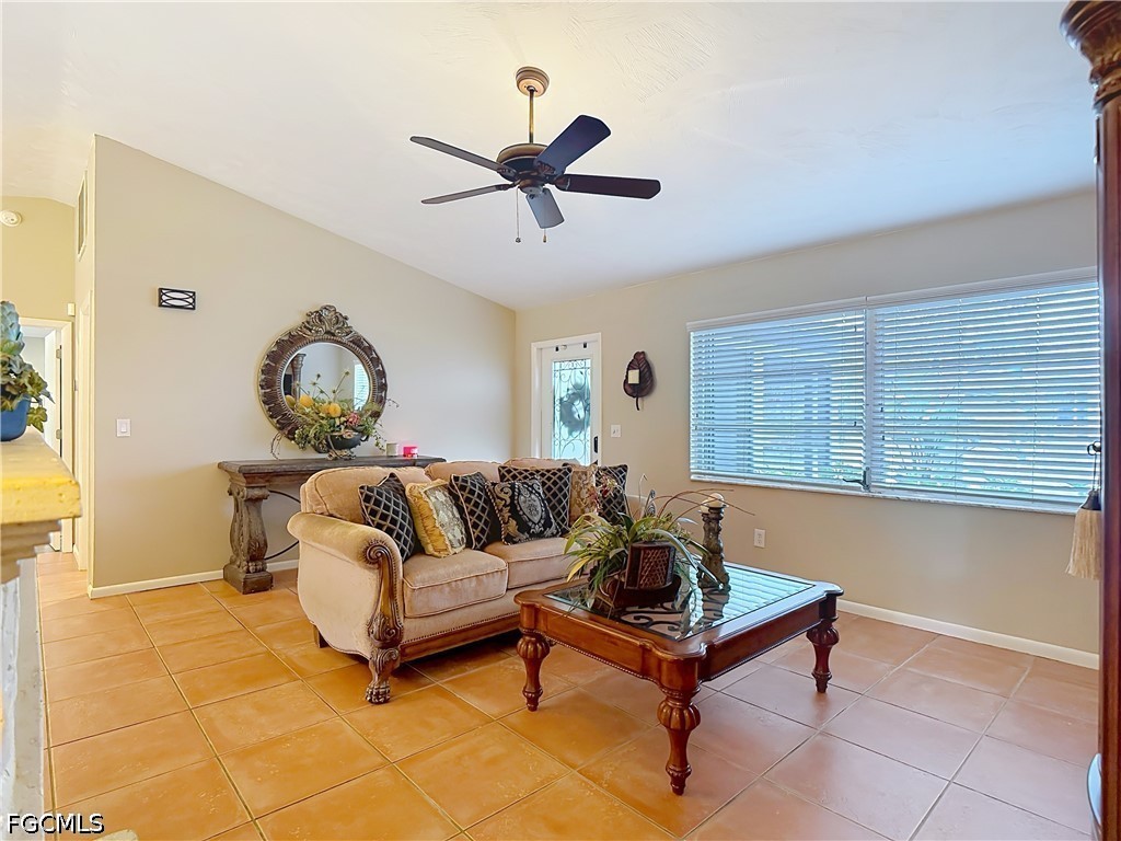 1405 SW 5th Place Cape Coral FL 33991 2026014924 image12