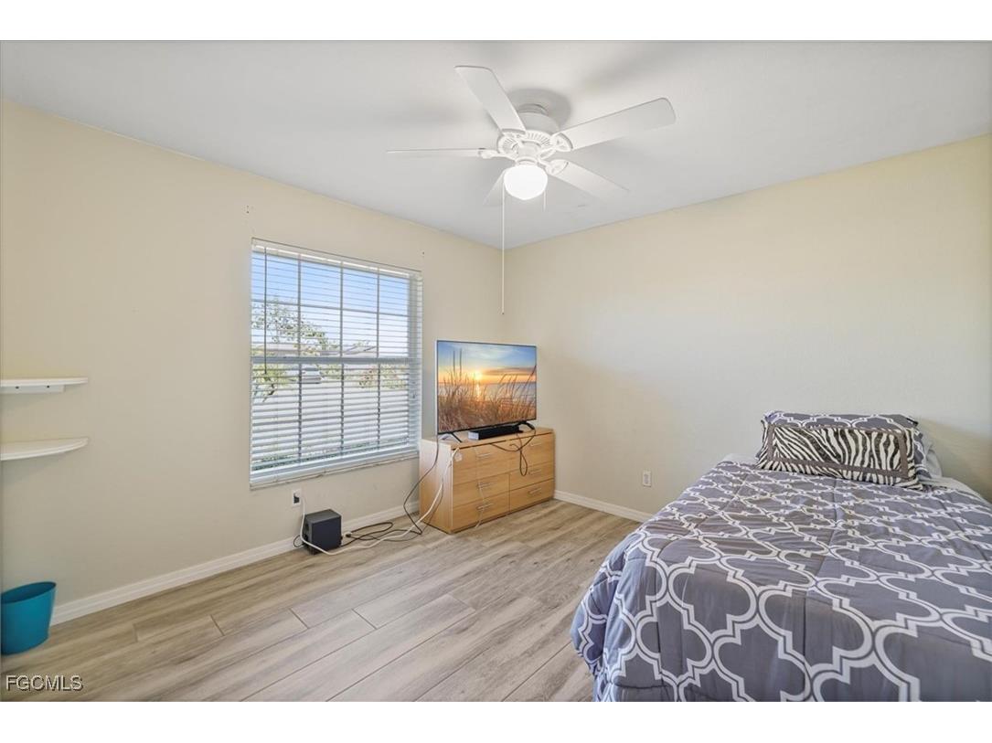 1405 SW 9th Avenue Cape Coral FL 33991 2025007377 image18