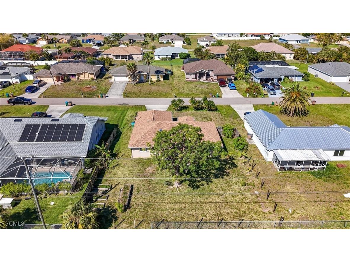 1405 SW 9th Avenue Cape Coral FL 33991 2025007377 image29