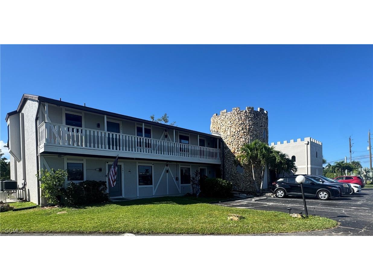 14053 Northumberland Drive #201 Fort Myers FL 33908 2025012523 image1