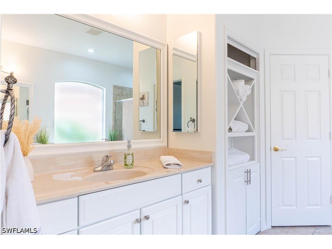 14059 Mirror Court Naples FL 34114 226018964 image20