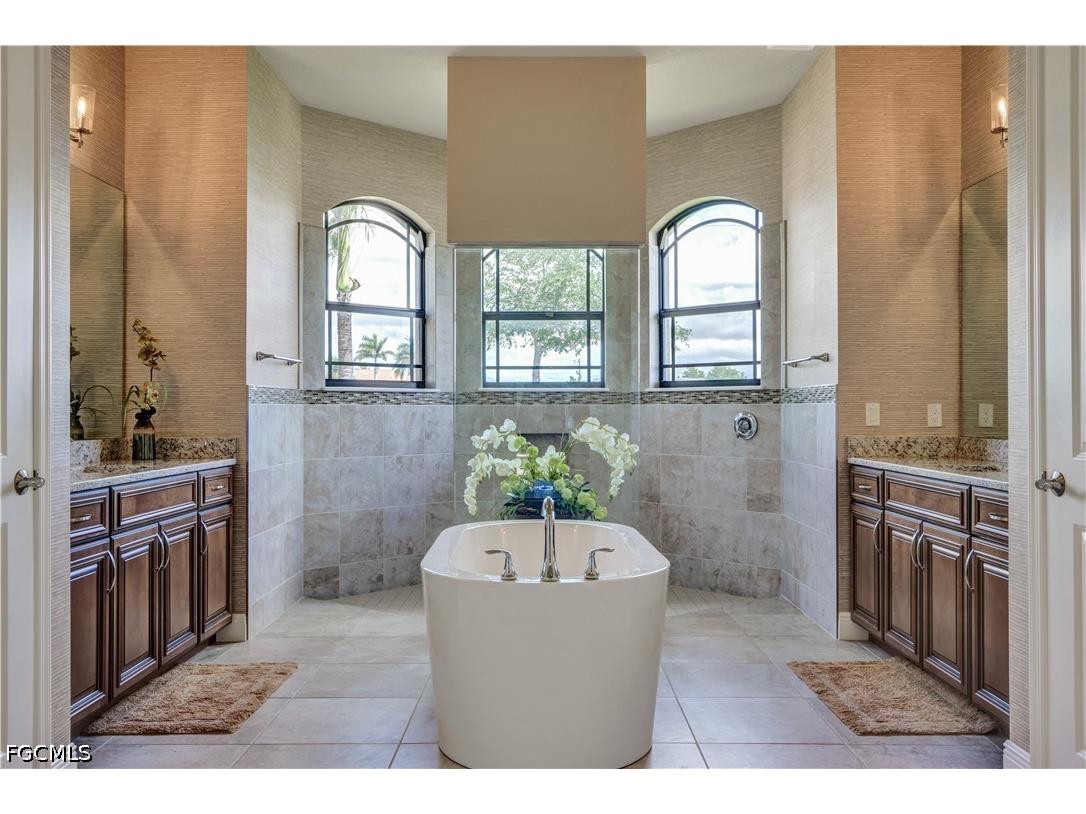 1406 Cape Coral Parkway W Cape Coral FL 33914 2026016863 image26