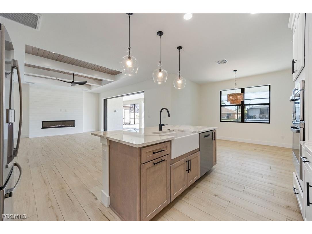 1406 Mohawk Parkway Cape Coral FL 33914 2026008709 image6