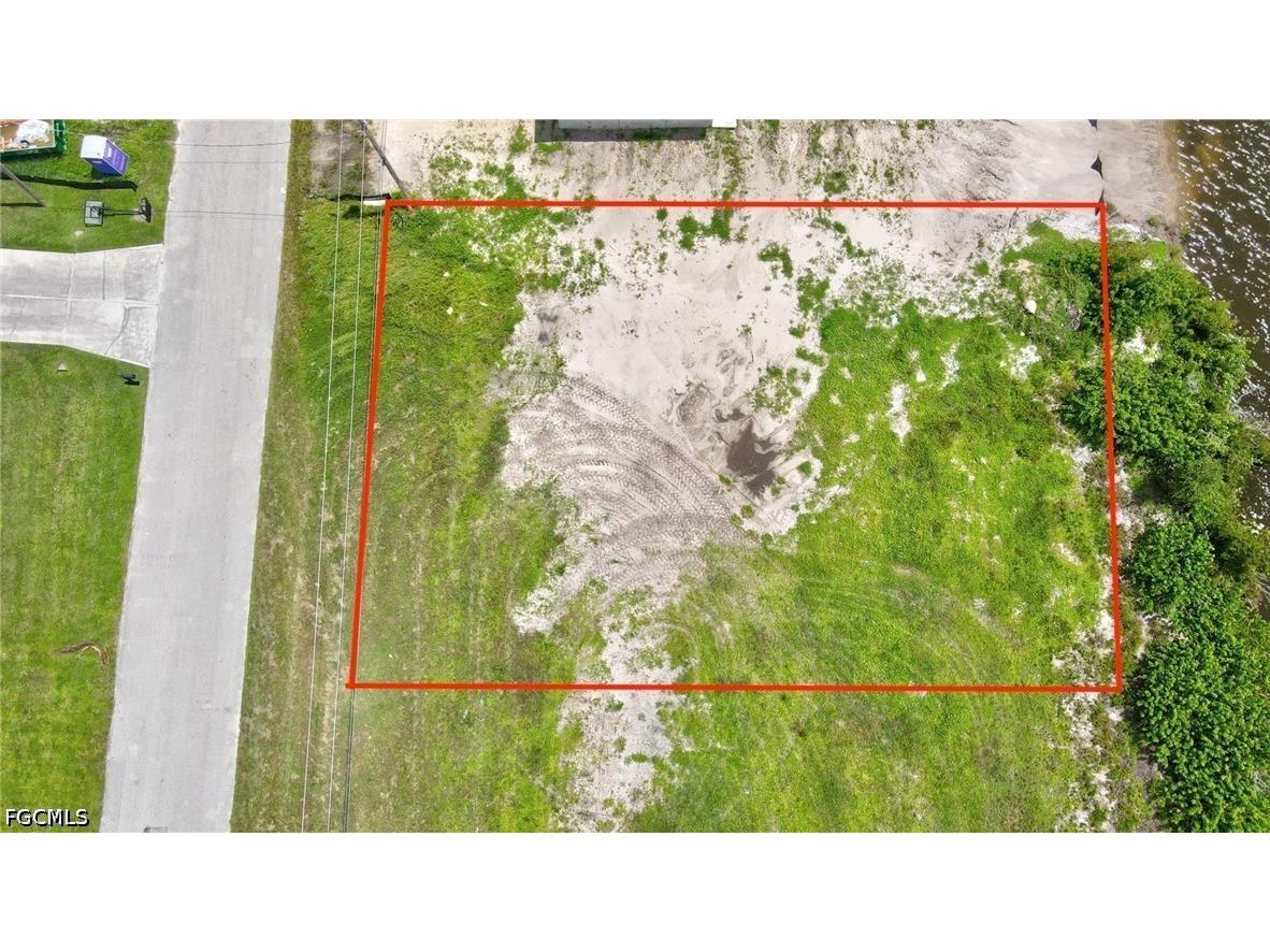 1406 NW 11th Terrace Cape Coral FL 33993 2026026634 image8