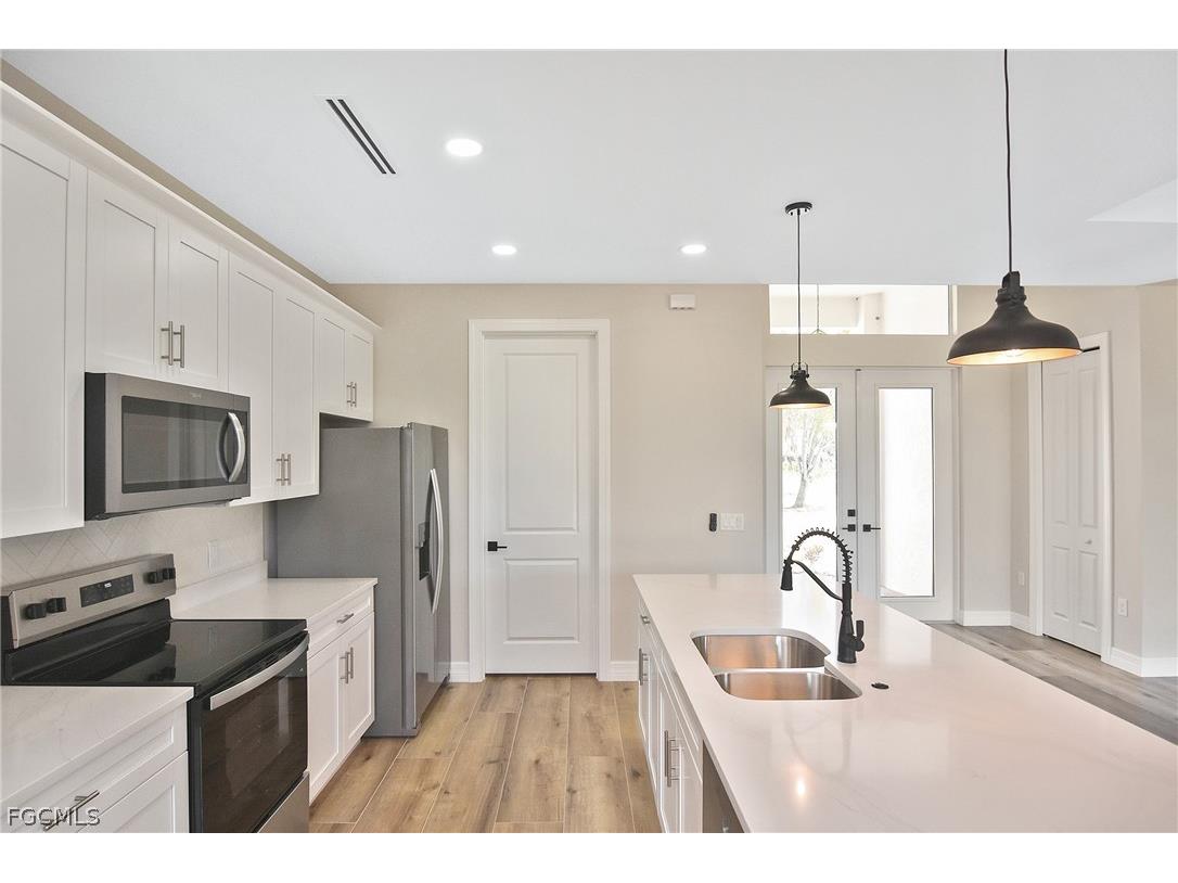 1406 NW 19th Street Cape Coral FL 33993 2026009785 image10