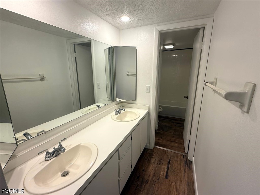 1406 Park Shore Circle #3 Fort Myers FL 33901 2026022011 image11