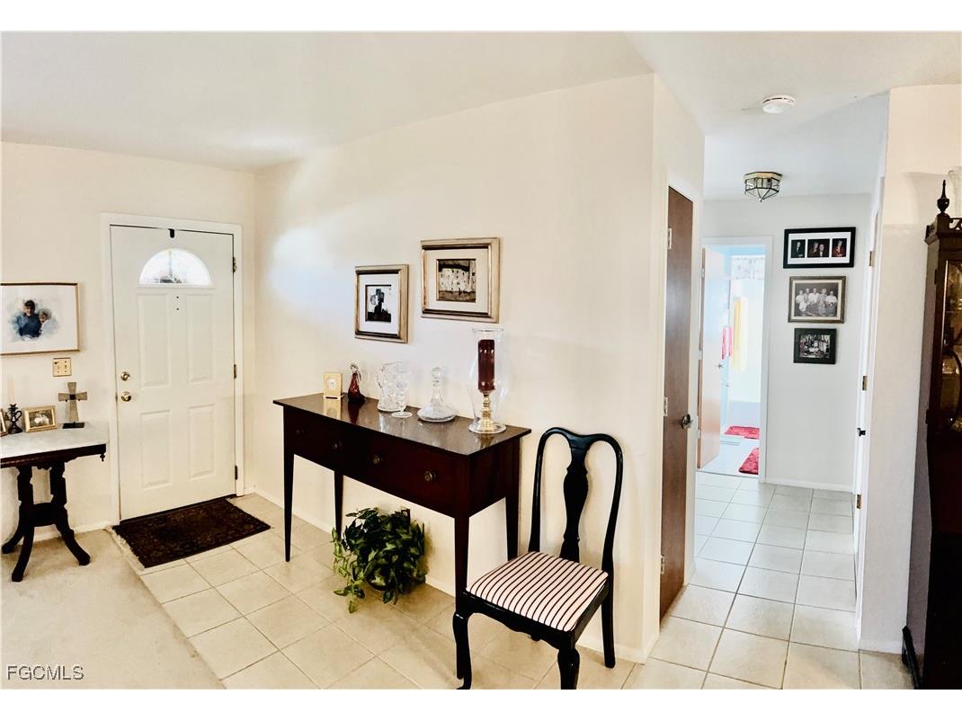 1406 S Larkwood Square Fort Myers FL 33919 2025017452 image10
