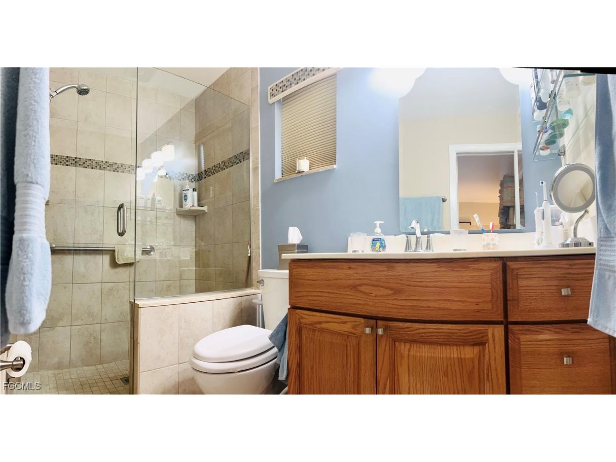 1406 S Larkwood Square Fort Myers FL 33919 2025017452 image17