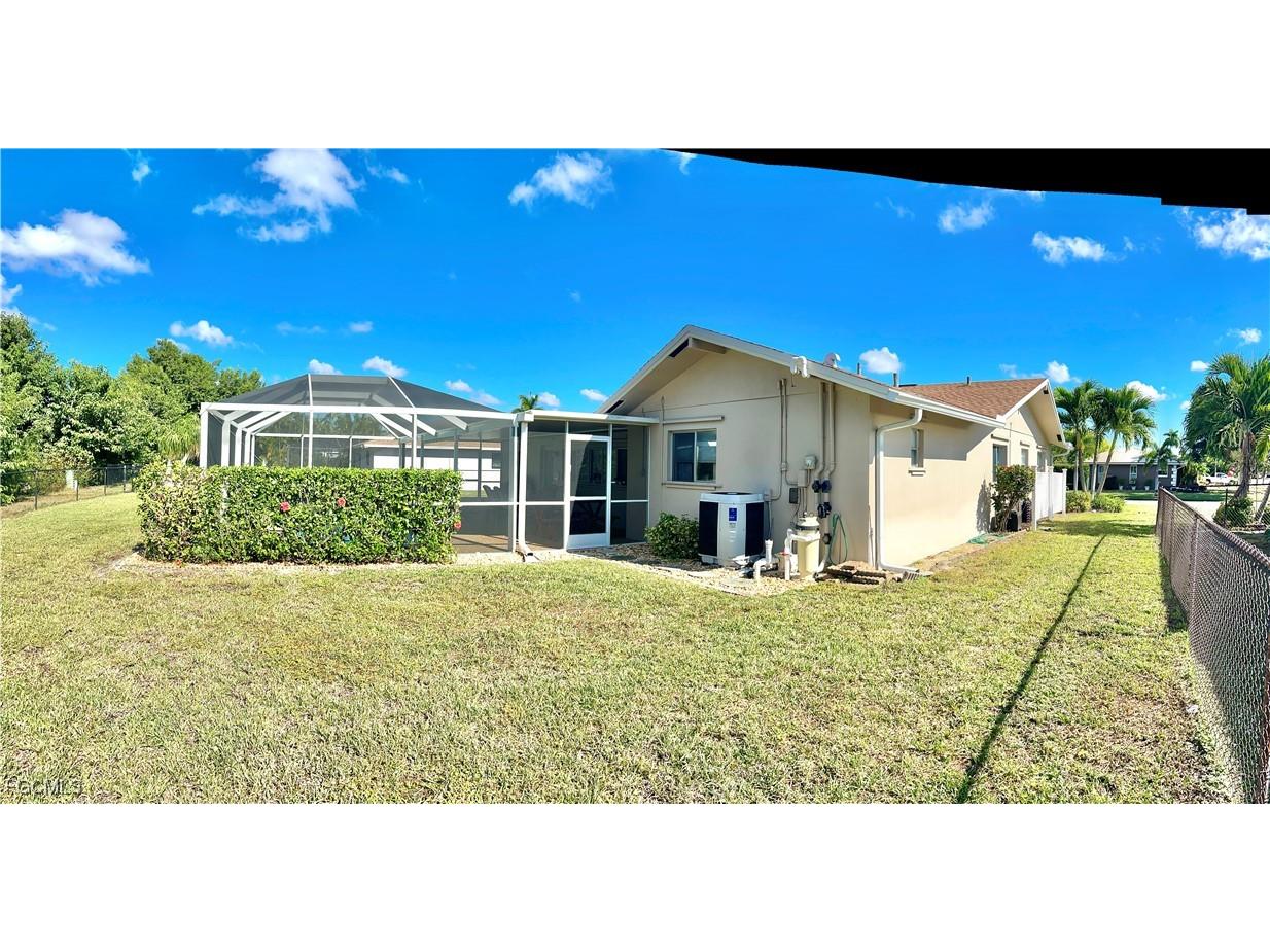 1406 S Larkwood Square Fort Myers FL 33919 2025017452 image6