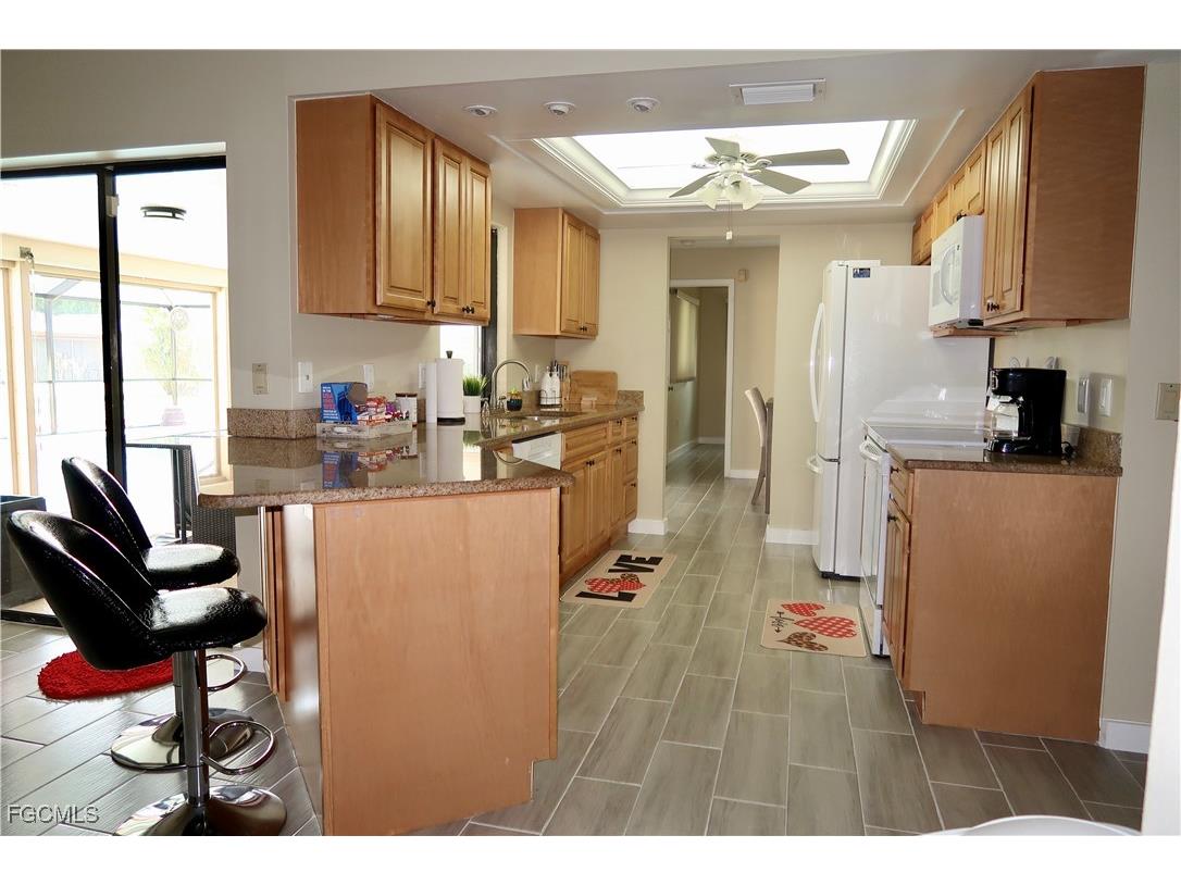 1406 SE 22nd Street Cape Coral FL 33990 2025001310 image5