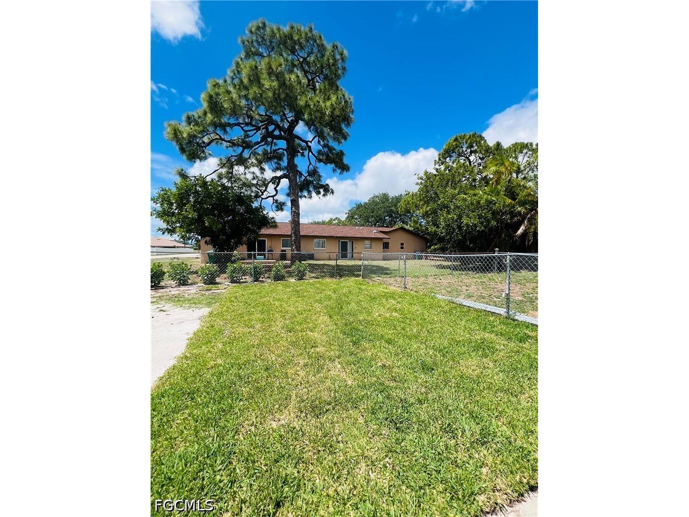1406 SE 2nd Place #1 Cape Coral FL 33990 2026016728 image17