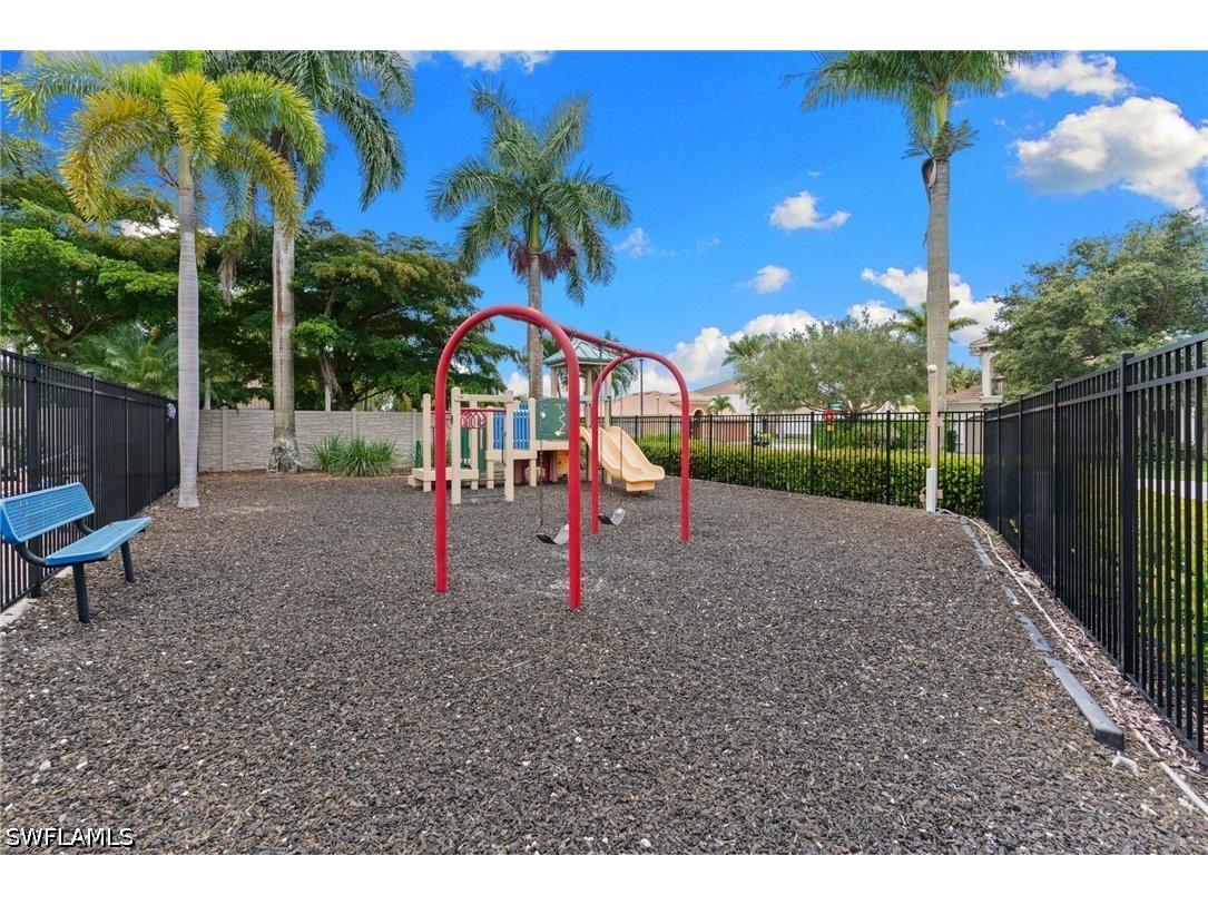 1406 Serrano Circle Naples FL 34105 226023681 image40