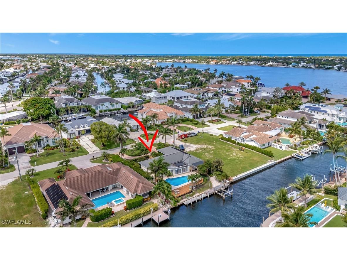 1407 Marlin Drive Naples FL 34102 225058387 image3