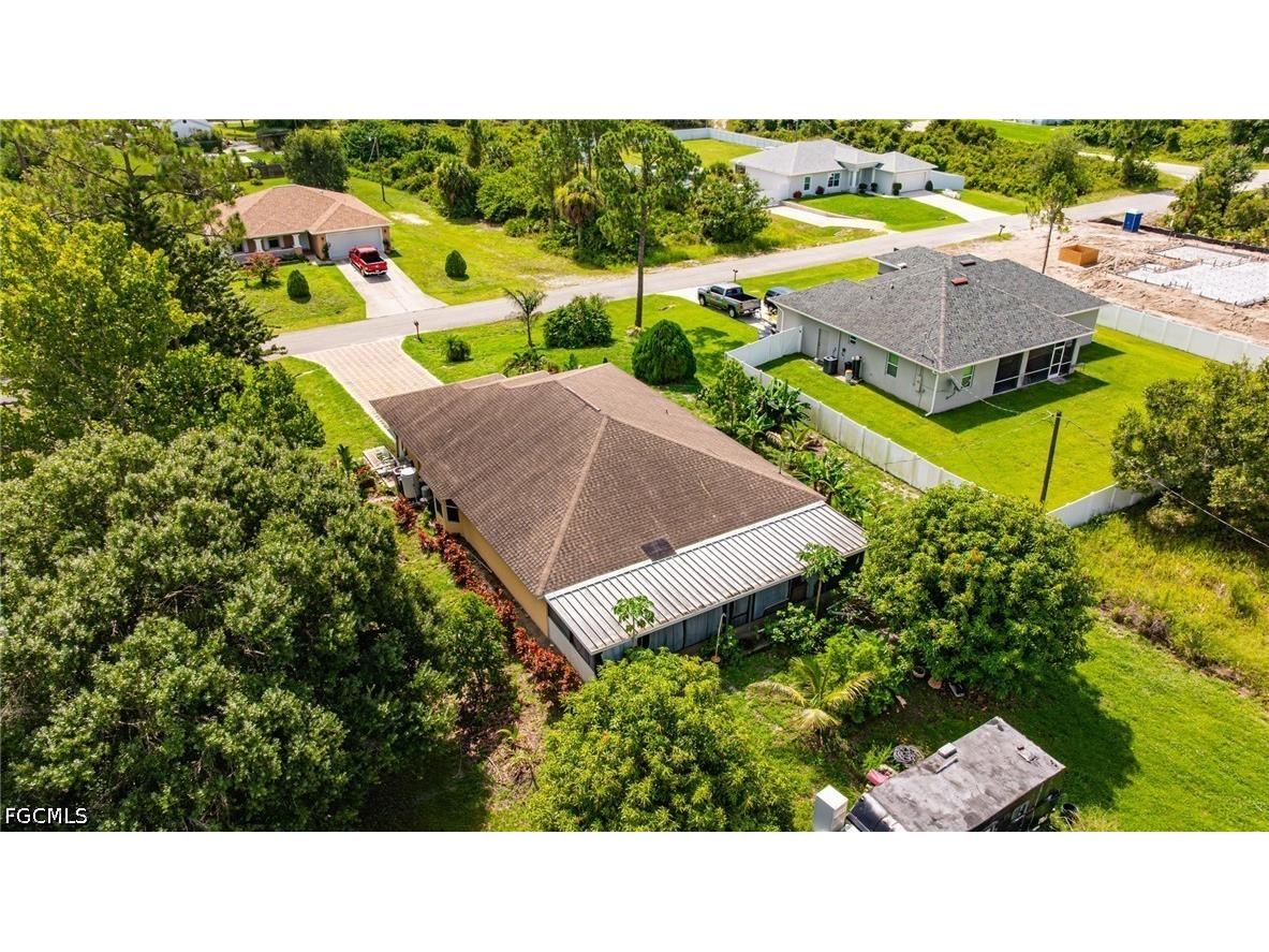 1407 Poinsettia Avenue Lehigh Acres FL 33972 2026025567 image3