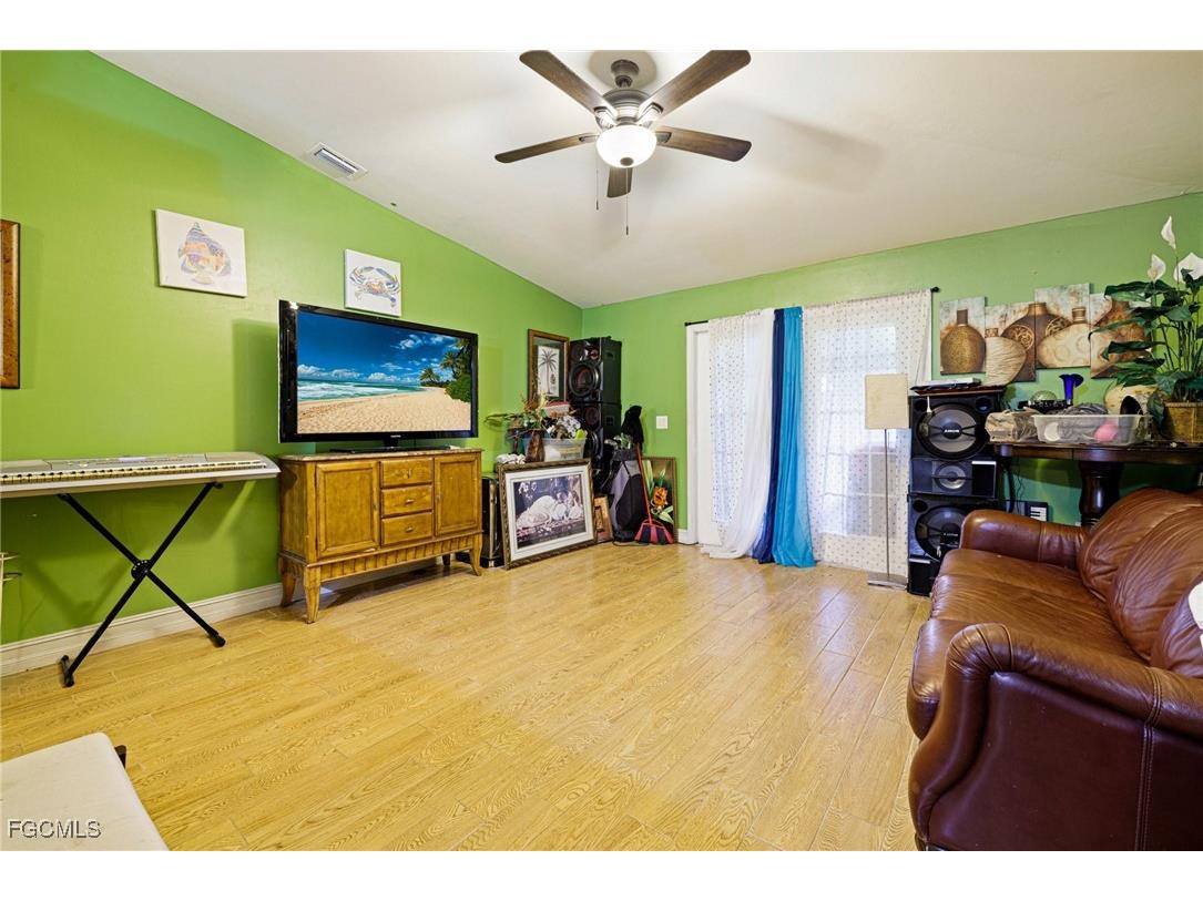 1407 Poinsettia Avenue Lehigh Acres FL 33972 225063388 image13