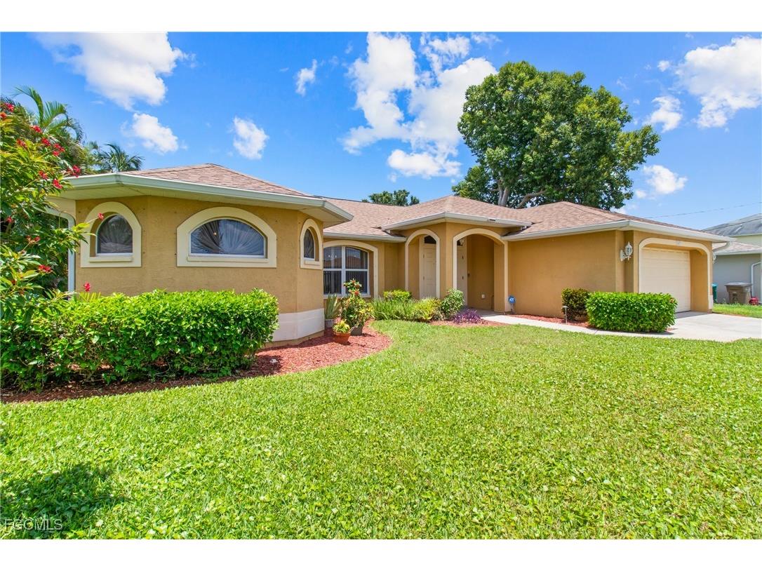 1407 SE 17th Terrace Cape Coral FL 33990 2025002514 image1