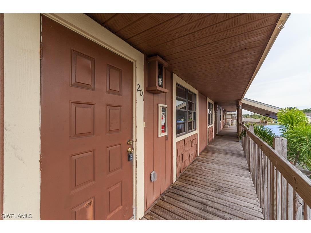 1407 SW 16th Terrace #201 Cape Coral FL 33991 222063651 image3