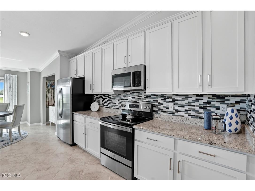 14070 Heritage Landing Boulevard #423 Punta Gorda FL 33955 2025012062 image8