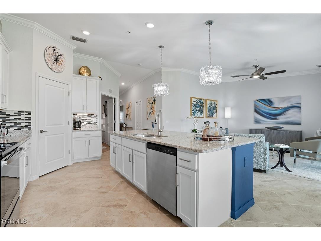 14070 Heritage Landing Boulevard #423 Punta Gorda FL 33955 2025012062 image9