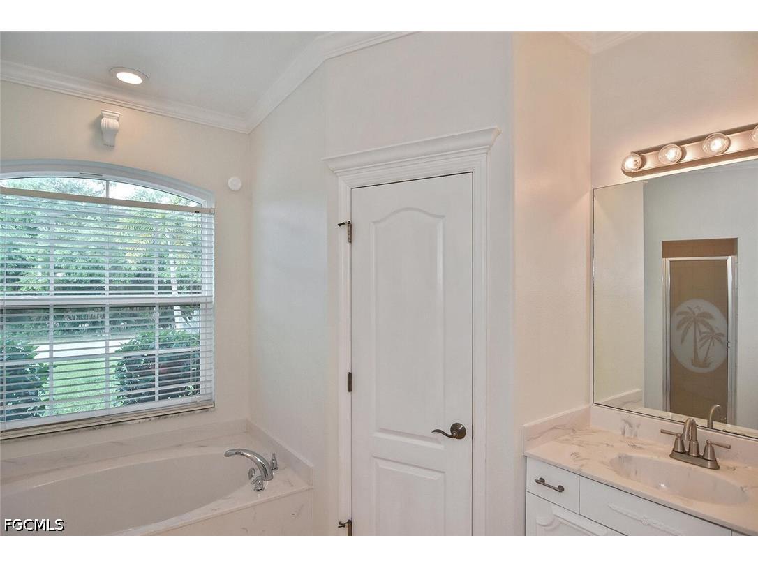 1408 Saracen Lane North Port FL 34286 2026016789 image32