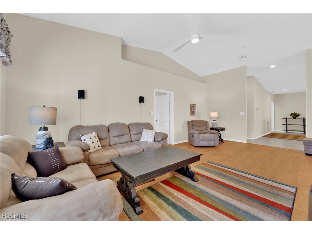 14080 Eagle Ridge Lakes Drive #201 Fort Myers FL 33912 2026008907 image4