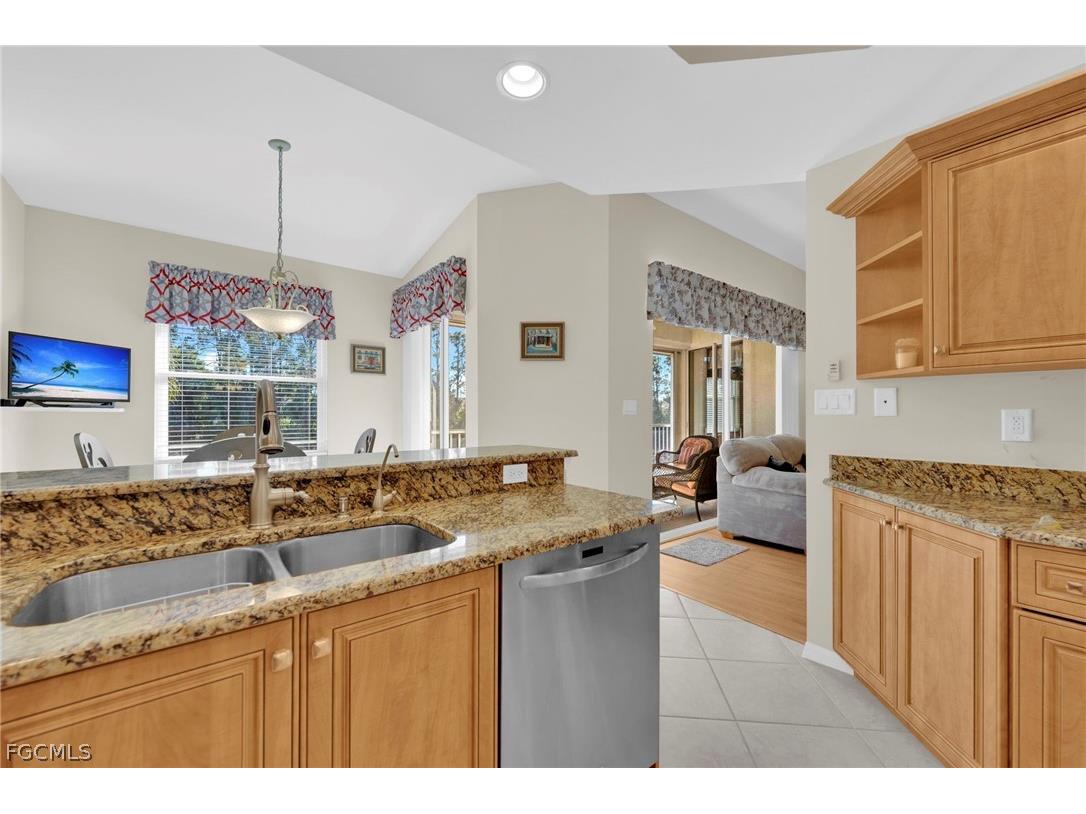 14080 Eagle Ridge Lakes Drive #201 Fort Myers FL 33912 2026008907 image8